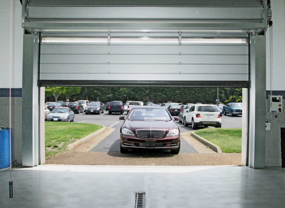 Automotive retail dealerships view HPSD’s efficiency as a way to separate fixed operations from their competitors, as they are keeping up with the latest technology.