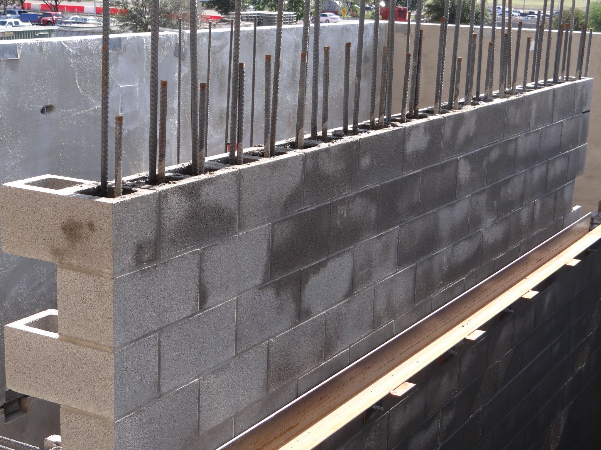 How To Build A Cinder Block Wall (With Pictures) - Wikihow