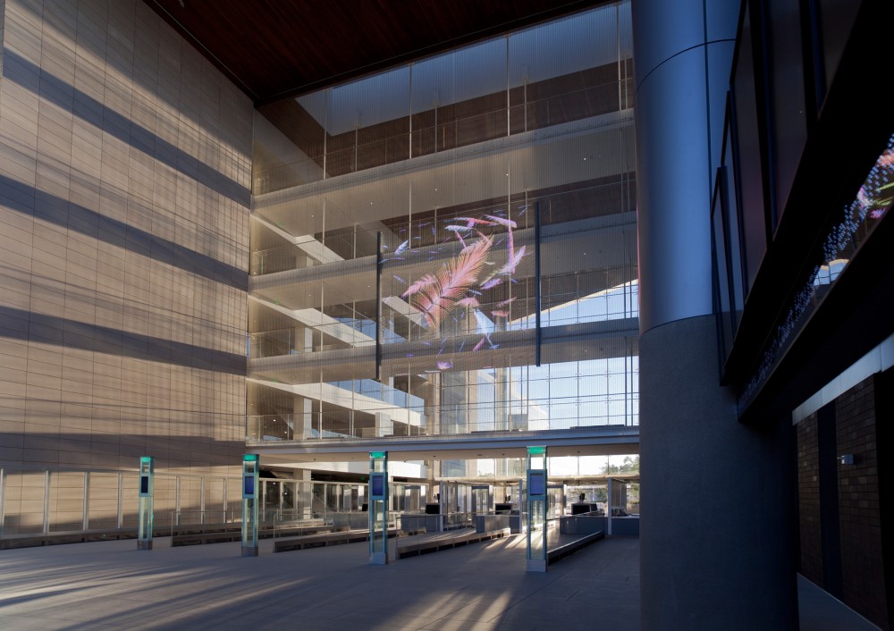 The Governor George Deukmejian Courthouse building needed to ensure safety and security as well as incorporate an art application. Photos © Javier Rivero Diaz