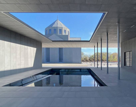 Texas church combines modern design with ancient traditions