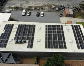 Roofing industry sees 12.2% shipping spike despite supply chain woes