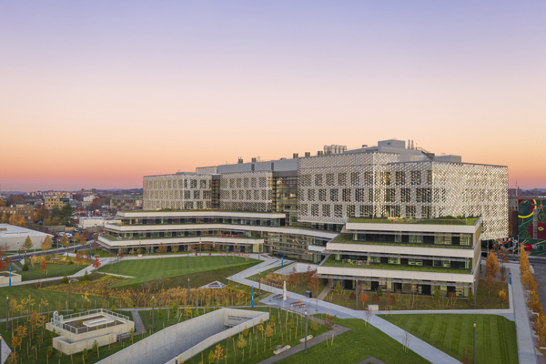Harvard University’s new building features hydroformed facade for energy efficiency 