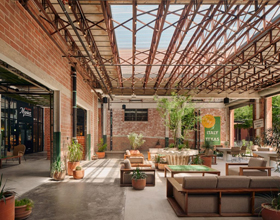 From old warehouse to a vibrant market hall