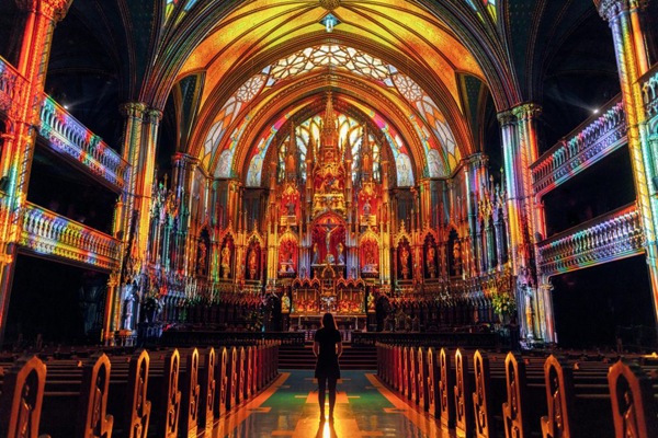 Architectural wonders illuminated by immersive experience