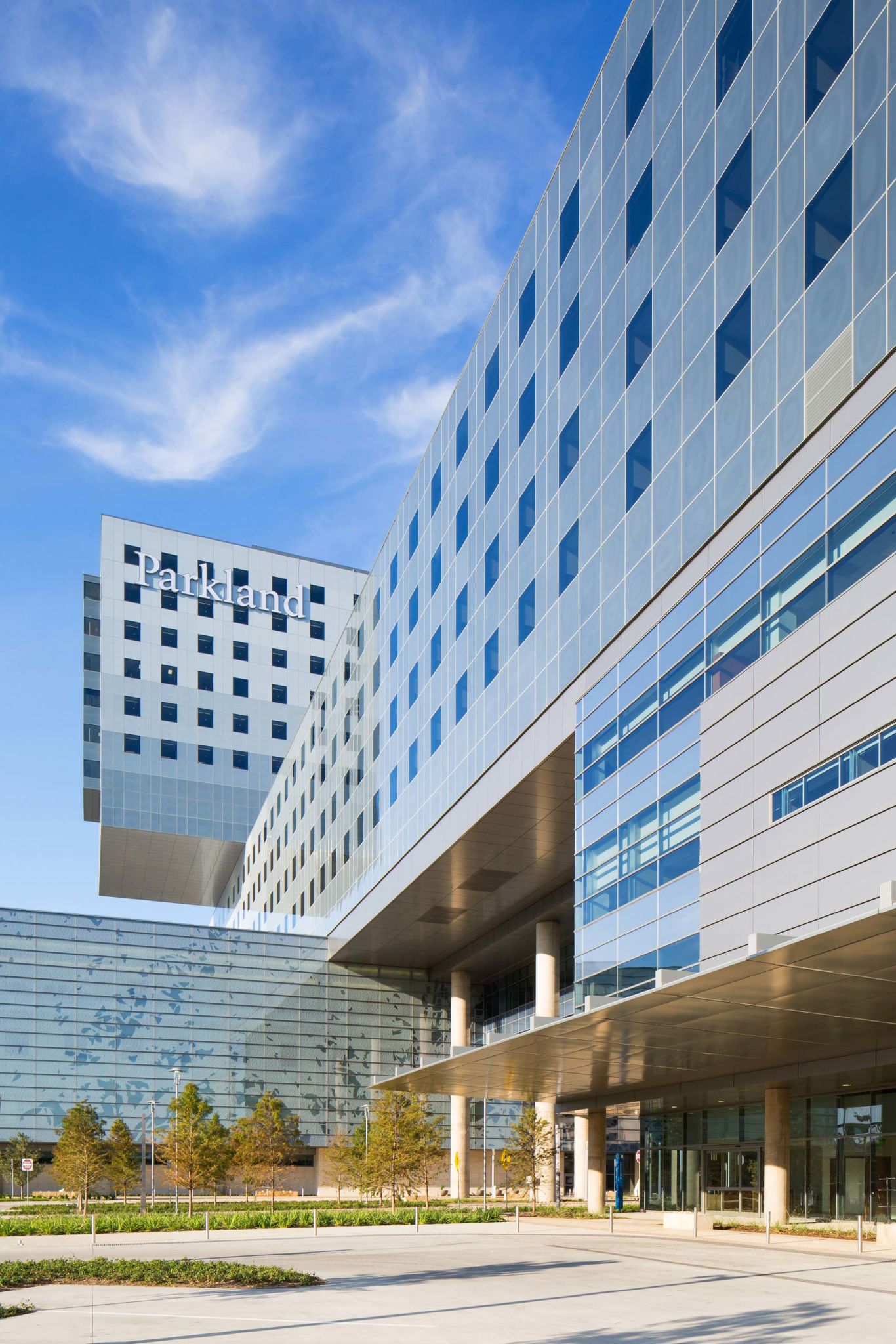 New Parkland Hospital makes history Construction Specifier