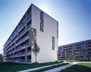 One of Europe’s largest Passive House apartment complexes in Innsbruck, Austria, comprises 354 residences. Mineral wool insulation was used to meet the project’s energy efficiency requirements. Photo courtesy Sto SE KGAA