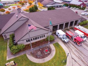 The Burlington Fire Department in Washington needed a roofing system resistant to algae formation and high winds, so a new asphalt shingle assembly was selected. This project earned ARMA’s QARC Bronze Award. Photo © Jarod Trow Photography