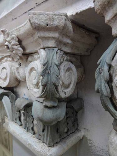 All replicated cast-iron components were coated inside and out onsite using two coats of a patented water-based, high-performance epoxy coating and one coat of an aliphatic acrylic polyurethane coating to provide resistance to abrasion and weathering over time.