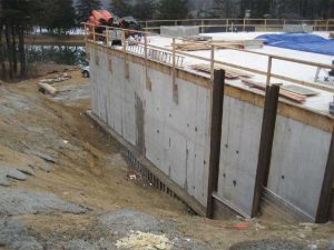 This image shows initial leaks in concrete during the construction of a new facility at the Newburyport Wastewater Treatment Facility (NWTF) in Massachusetts. Images courtesy Kryton International