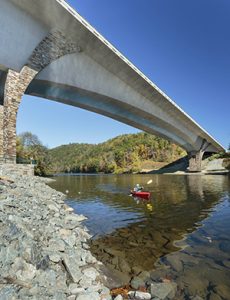 The I-91 Brattleboro Bridge–Concrete Bridges to Nature in Brattleboro, Vermont, won the 2019 American Concrete Institute (ACI) Excellence in Concrete Construction Award. Photo courtesy ACI