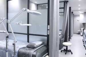 Medical clinics and healthcare facilities include a myriad of painted or coated surfaces on which microorganisms may survive. Image © Stockvault. Image courtesy Linetec