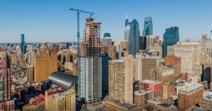 Arthaus, Kohn Pedersen Fox Associates’ (KPF’s) first residential tower in Philadelphia, Pennsylvania, tops off. Photo courtesy KPF