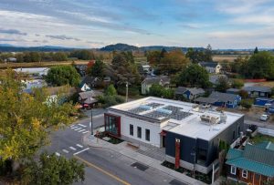 The new library features a rooftop photovoltaic (PV) system and electric vehicle charging stations.